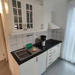 Ahoi Apartment *